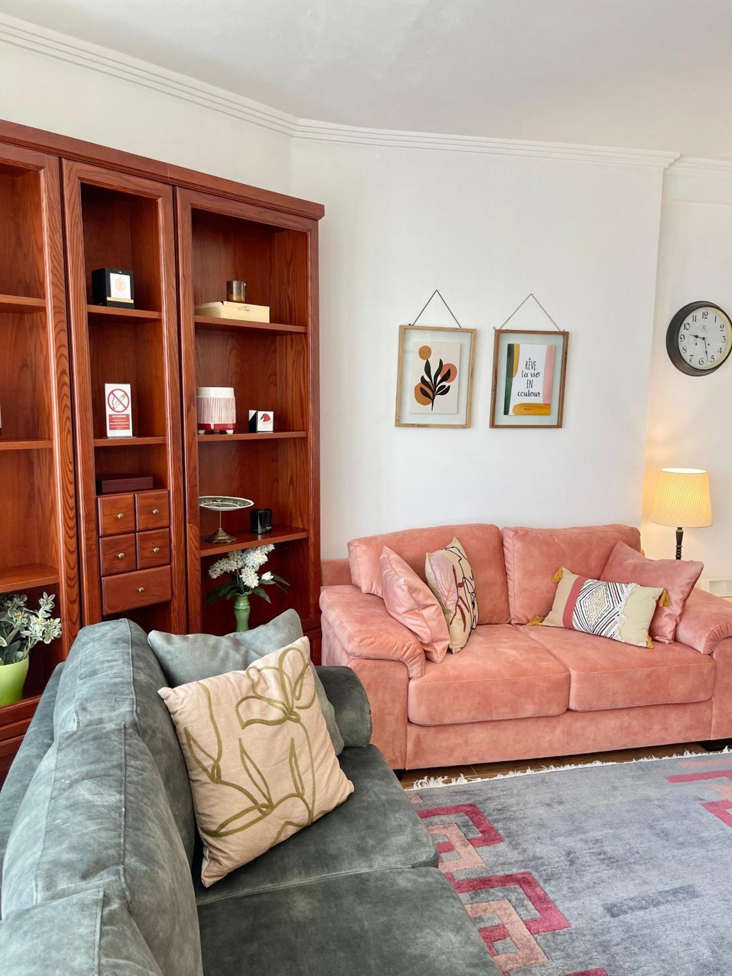 Metro Suites Tirana Rum bild